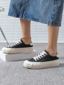 Letter Patch Decor Lace-up Front Canvas Shoes - Black - View 4