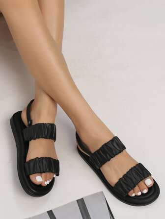 抽褶肩帶露跟涼鞋,黑色優雅素色拖鞋