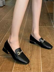 Women Black Snaffle Decor Flats, Fashionable Square Toe Flat Loafers