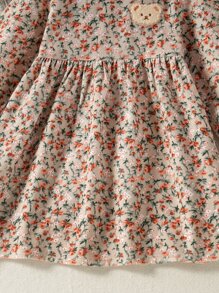 SHEIN 年輕女孩深色印花彼得潘圓領鬆緊裙裝