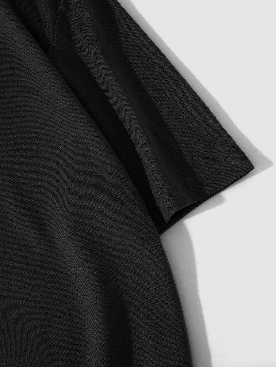 ROMWE Goth Men Bat Print Tee For Halloween, School | SHEIN UK