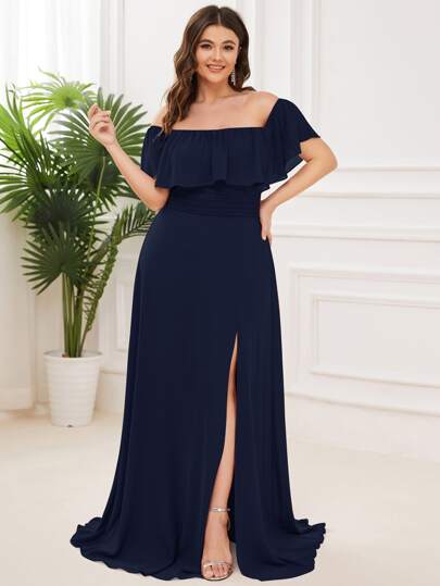 فستان وصيفة العروس أنيق وذو كتف منحدر مقاس كبير