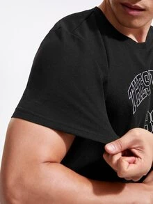 Manfinity Sport Corelite 男士反光字母圖形運動T恤，運動上衣 - 黑色 - 查看 3