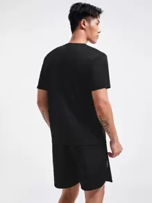 Manfinity Sport Corelite Camiseta deportiva con estampado geométrico para hombre, parte superior de conjunto combinado para entrenamiento de hombre, conjunto combinado para hombre - Negro - Ver 2