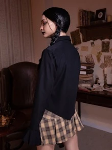 ROMWE Dark Academia Chemise unicolore à volants à bouton - Noir - Voir 6