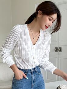 DAZY Camiseta con botón delantero de cuello V - Blanco - Ver 3