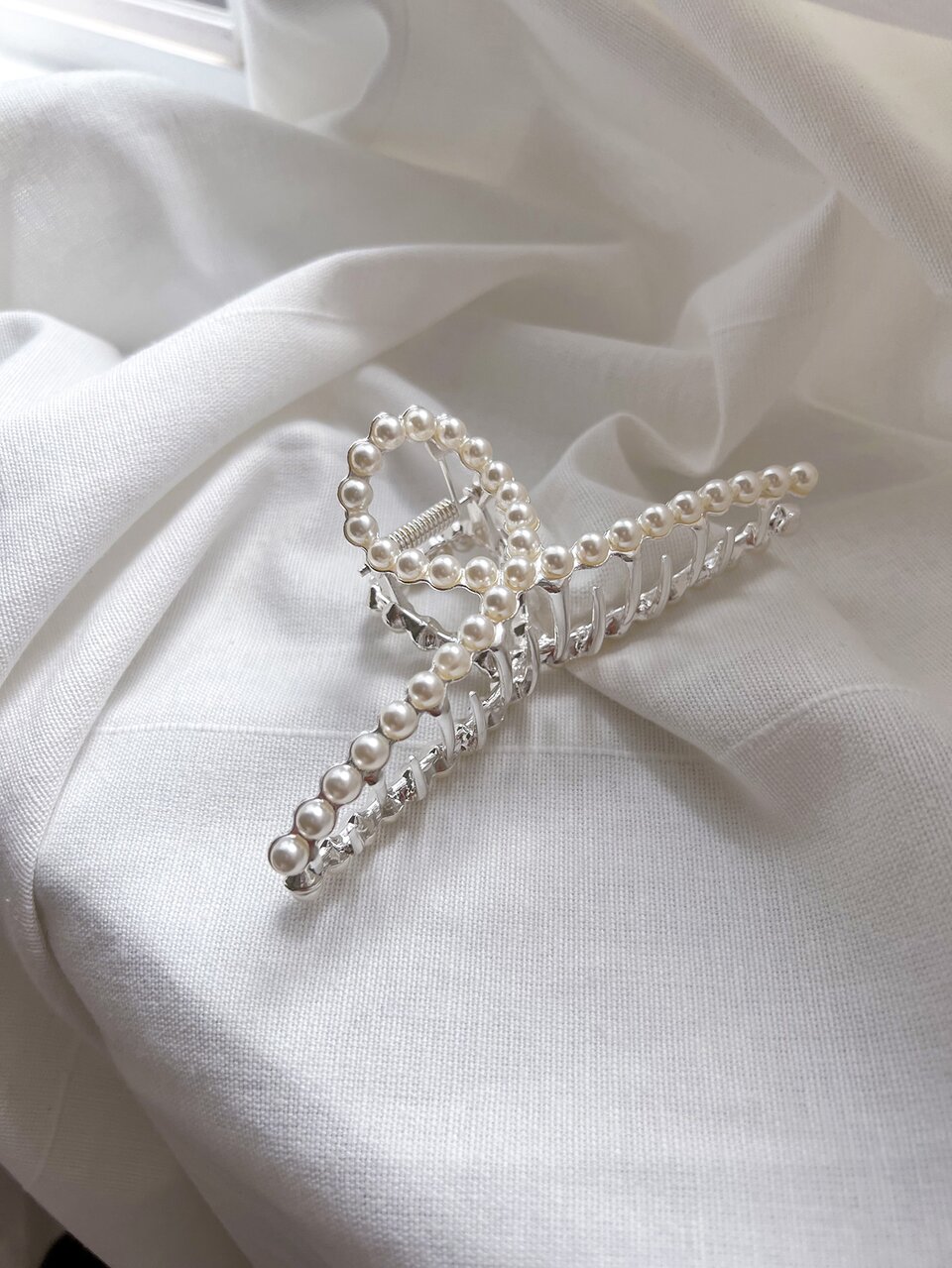 Faux Pearl Decor Hair Claw