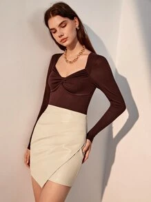 BizChic 褶邊不對稱下擺PU皮革半身裙工作服 - 杏色 - 查看 3