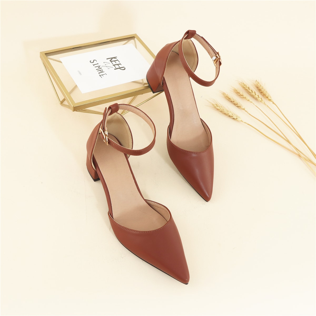 Tacones de tobillo con punta puntiaguda y tacón grueso, zapatos de tacón alto de unicolor elegante marrón con correa de tobillo para mujer, elegant