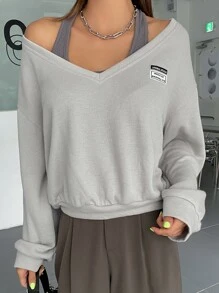 DAZY 字母贴片 V 领落肩运动衫（无吊带上衣）秋季服装