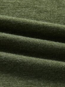 Manfinity NiteLyfe Top monocolore e collo a V dentellato e bottone per uomo - Verde militare - Visualizzare 4