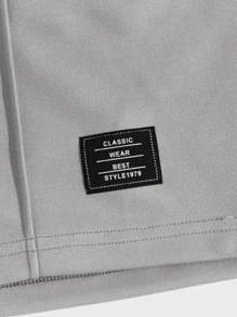 Manfinity VCAY Men Patched Detail Tee & Drawstring Waist Shorts - Grey - View 3