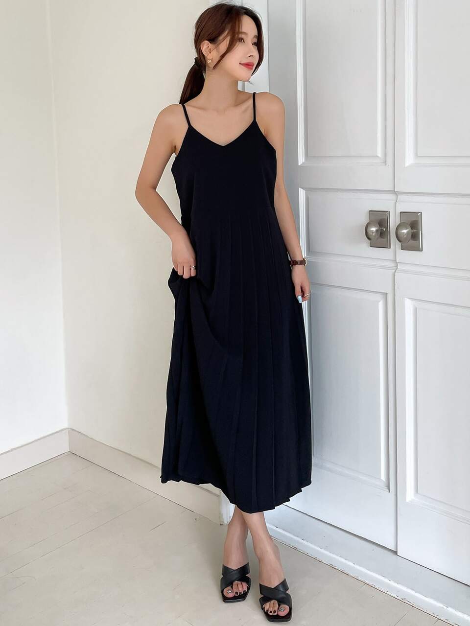Solid Pleated Hem Cami Dress