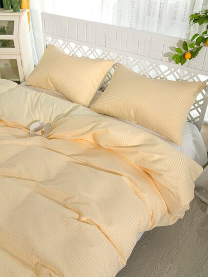 3pcs Three-piece Beige Waffle Quilt Set