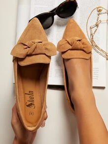 SHUZIA Bow Detail Slip On Pointy-Toe Moccasin Flats