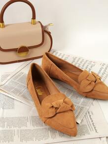 SHUZIA Bow Detail Slip On Pointy-Toe Moccasin Flats