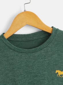 SHEIN 男孩馬印花T恤