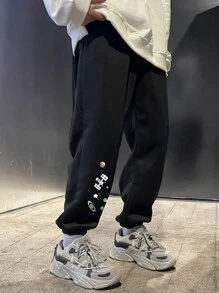 Manfinity Hypemode Men Cartoon & Letter Graphic Joggers - Black - View 4