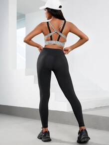 Yoga Trendy Dalmatian Print Twist Back Sports Bra - Grey - View 4