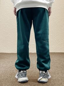 Manfinity Hypemode 男裝鬆身運動褲,帶有星星和字母圖案設計,可調節束口腰帶 - 墨綠色 - 查看 2