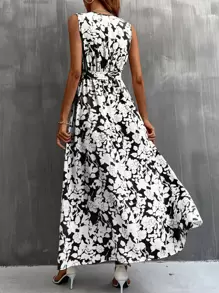 SHEIN LUNE 印花繫腰帶連衣裙