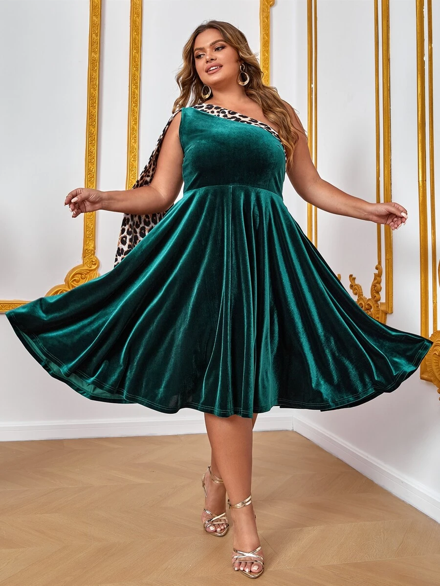 Retro Peaches Plus Leopard Print One Shoulder Velvet Dress - Dark Green - View 1