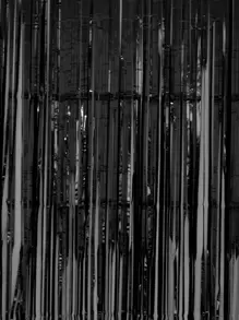 kumozawa 1 件黑色雨帘派对装饰毕业装饰流苏生日婚礼单身女性周年纪念装饰成人雨丝窗帘生日派对背景墙装饰流苏闪亮铝膜墙帘 - 黑色 - 查看 2