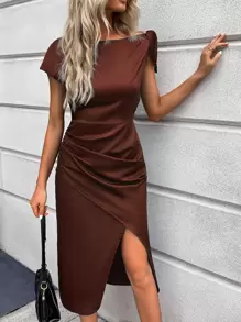 SHEIN Belle 素色肩打結不對稱下擺連衣裙 - 咖啡棕 - 查看 1