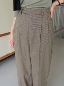 DAZY Houndstooth Straight Leg Tailored Trousers - Khaki - View 6