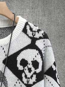 Manfinity Men Skull & Argyle Pattern Drop Shoulder Jumper - Black and White - View 3