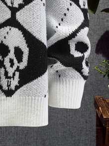 Manfinity Men Skull & Argyle Pattern Drop Shoulder Jumper - Black and White - View 5