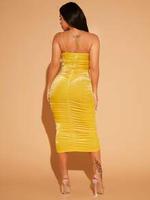 SHEIN SXY One Shoulder Ruched Velvet Bodycon Dress - Yellow - View 2