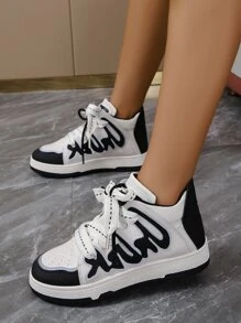 字母貼飾前綁帶板鞋 - 黑與白 - 查看 5