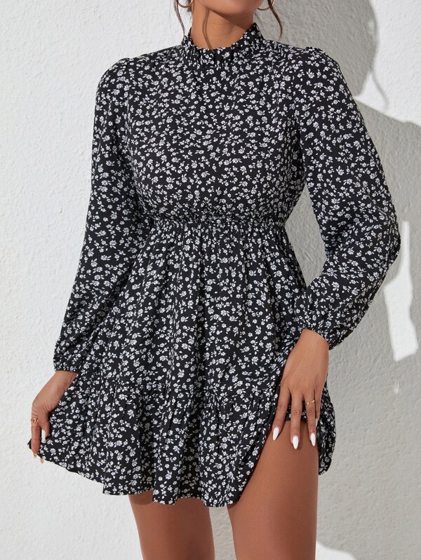 SHEIN PETITE Ditsy Floral Print Lantern Sleeve Ruffle Hem Short Dress