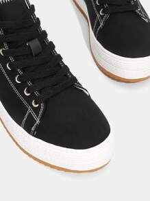 SheIn Unity Heart Pattern High Top Lace-up Front Canvas Shoes - Black - View 4