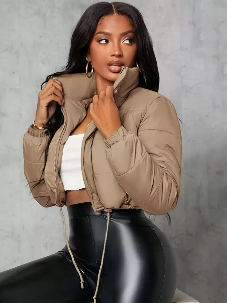 SHEIN SXY Abrigo corto acolchado con cremallera y cordón, informal para finales de otoño para damas, manga regular, cuello de embudo, corte regular, color caqui liso, abrigos de mujer para el invierno, abrigo de invierno/ moda de invierno - Caqui - Añade 1