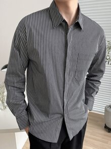 DAZY Camisa de vestir con botones ocultos y rayas para hombres - Blanco y Negro - Ver 6