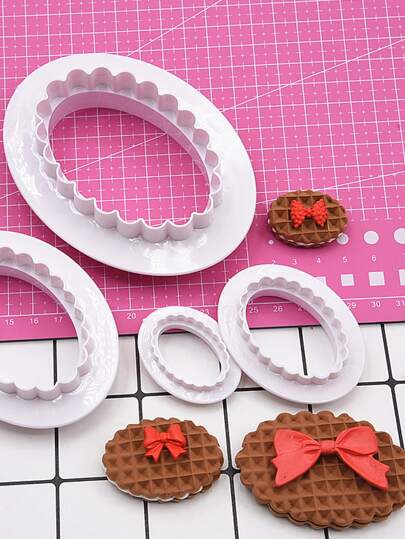 4Pcs New Multifunctional Two-Sided Cookie Cutter Decorating Fondant Fudge Pastry Baking DIY Mold Baking Kitchen Tools For Cakes