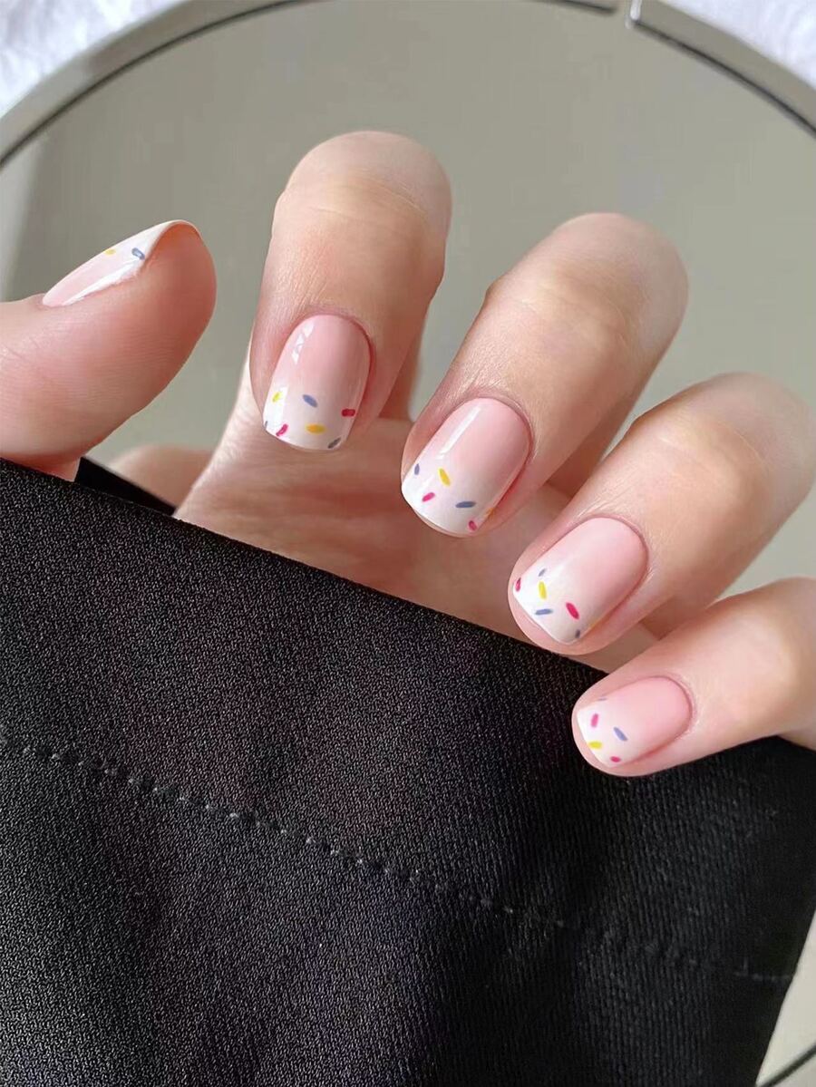 24pcs Graphic Fake Nail & 1sheet Tape & 1pc Nail File - Multicolor - View 1