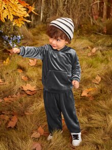 SHEIN 小男童袋鼠口袋連帽衫和運動褲 - 深灰色 - 查看 4