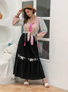 Rusttydustty Falda con bordado floral bajo con fruncido sin cinturón - Negro - Ver 1