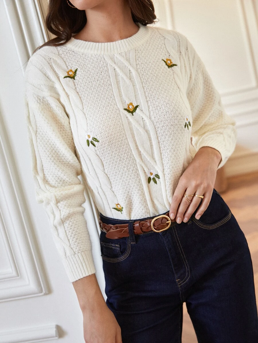 SHEIN Frenchy 花卉刺繡落肩袖麻花編織套頭毛衣 - 白色 - 查看 1