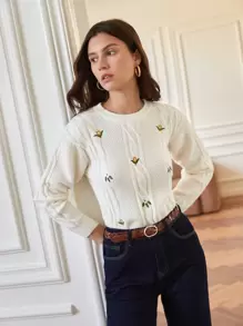 SHEIN Frenchy 花卉刺繡落肩袖麻花編織套頭毛衣 - 白色 - 查看 4
