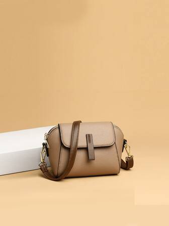 迷你極簡風格貝殼包