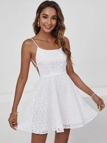 Soleia 綁結露背網眼刺繡吊帶連衣裙 - 白色 - 查看 2