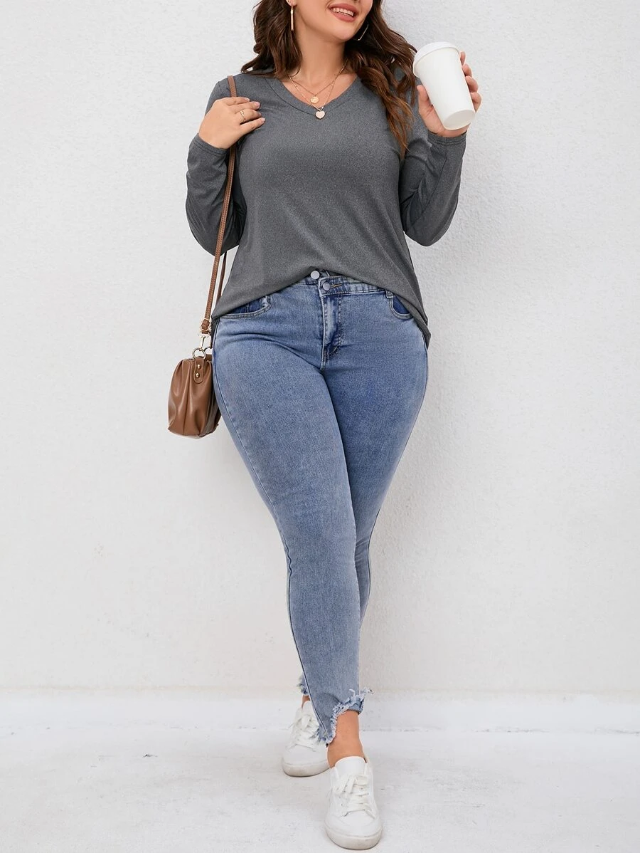 SHEIN LUNE Camiseta unicolor de cuello V - Gris - Ver 1