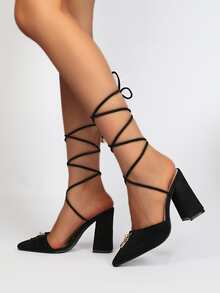 仿麂皮鑰匙和鎖裝飾尖頭粗跟條帶高跟鞋 - 黑色 - 查看 3