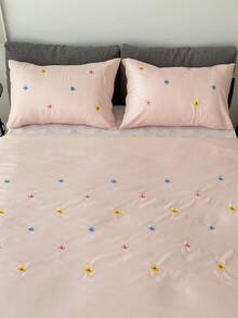 Floral Embroidery Duvet Cover Set Without Filler - Pink - View 4