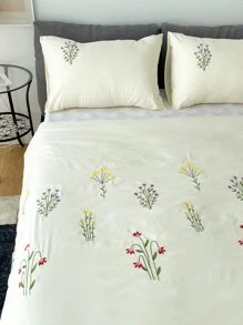 Floral Embroidery Duvet Cover Set Without Filler - Beige - View 4