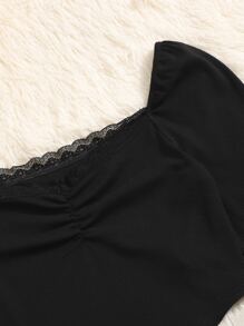 SHEIN Teen Girls Ruched Bust Contrast Lace Tee - Black - View 3
